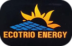 Logo ECOTRIO ENERGY: Soleil levant orange flamboyant sur des panneaux solaires bleus. Symbole de l'énergie renouvelable et de la puissance solaire.